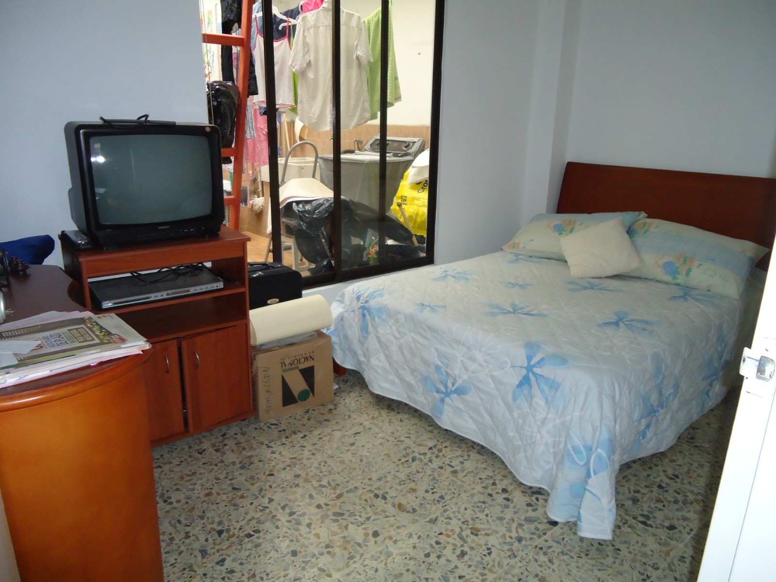 Apartamento en arriendo en Laureles, Medellín · foto 18 de 24