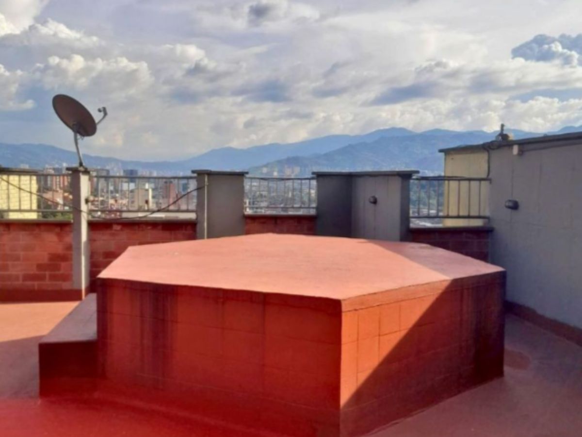 Apartamento en venta en La Candelaria, Medellín · foto 11 de 11