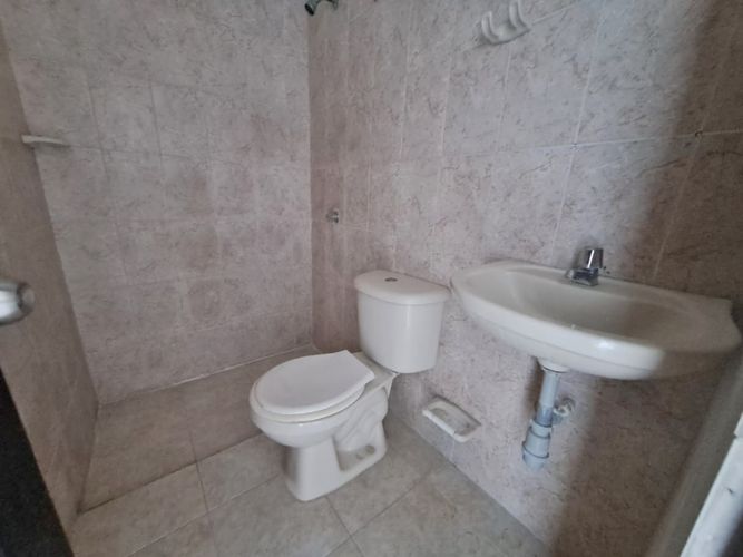 Apartamento de 2 alcobas en venta en Los Robles, Soledad, 90 m² · foto 10 de 10
