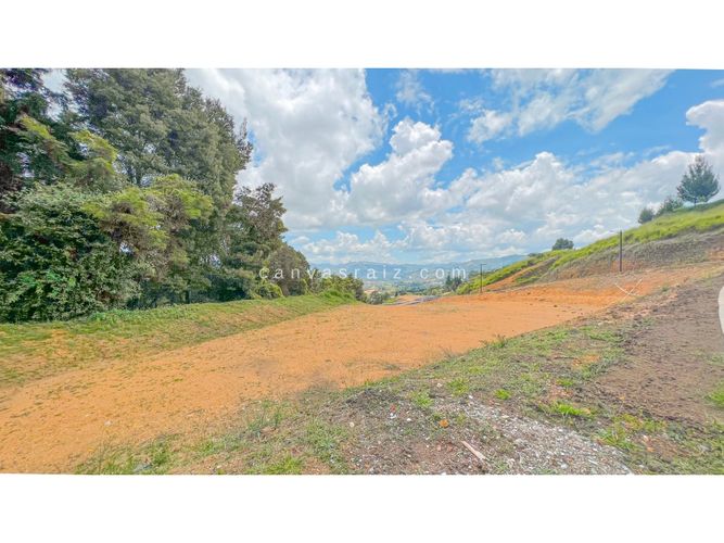 Lote en venta en El Tablazo, Rionegro, 4047 m² · foto 2 de 4