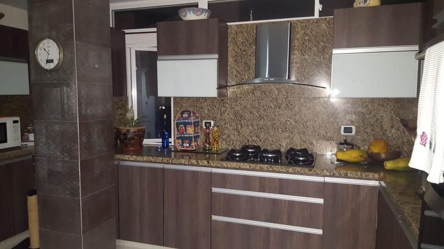 Apartamento de 3 alcobas en venta en Sotomayor, Bucaramanga, 230 m² · foto 2 de 17