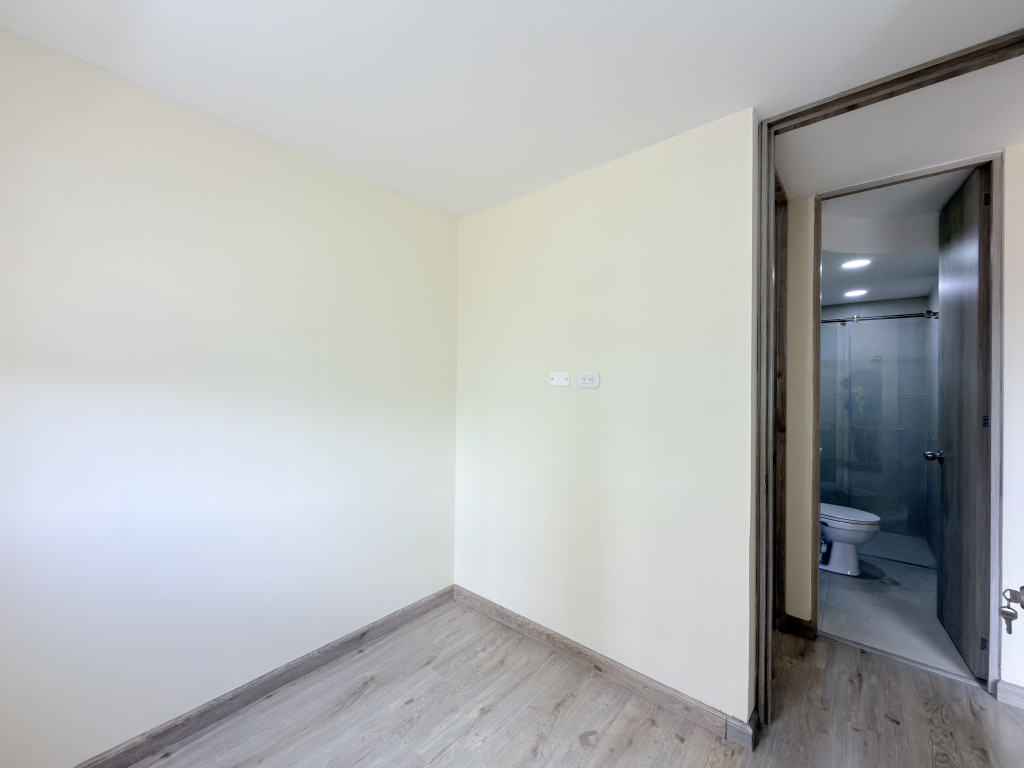 Apartamento en venta en Balmoral, Bogotá · foto 3 de 15