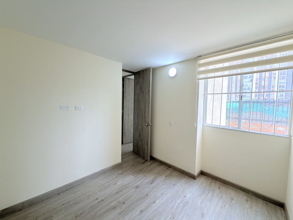 Apartamento en venta en Balmoral, Bogotá · foto 4 de 15