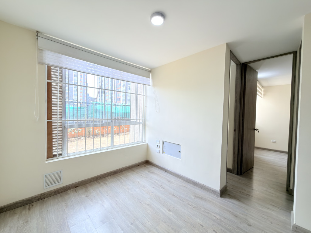 Apartamento en venta en Balmoral, Bogotá · foto 8 de 15