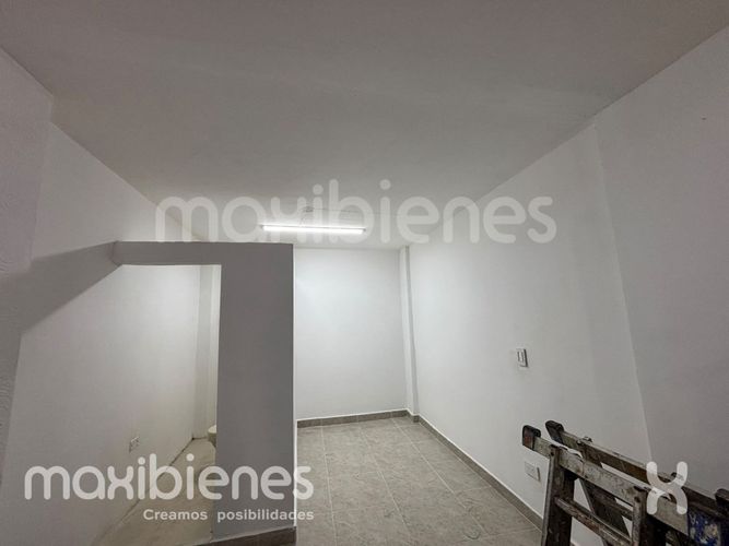 Local en arriendo en Fatima, Itagüí, 24 m² · foto 2 de 6