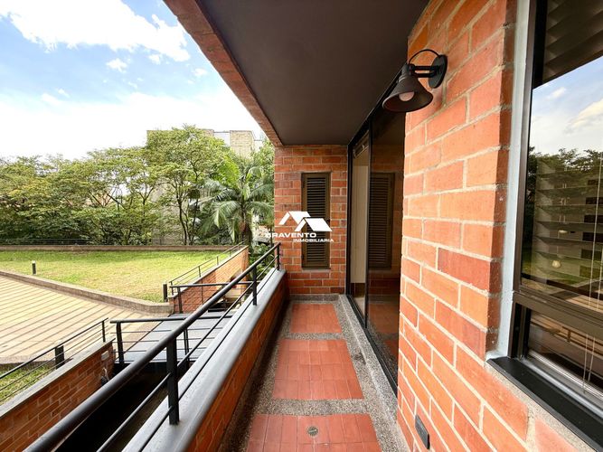 Apartaestudio en arriendo en El Tesoro, Medellín, 70 m² · foto 12 de 16