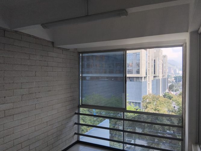 Oficina en arriendo en Las Vegas, Envigado, 92 m² · foto 14 de 15
