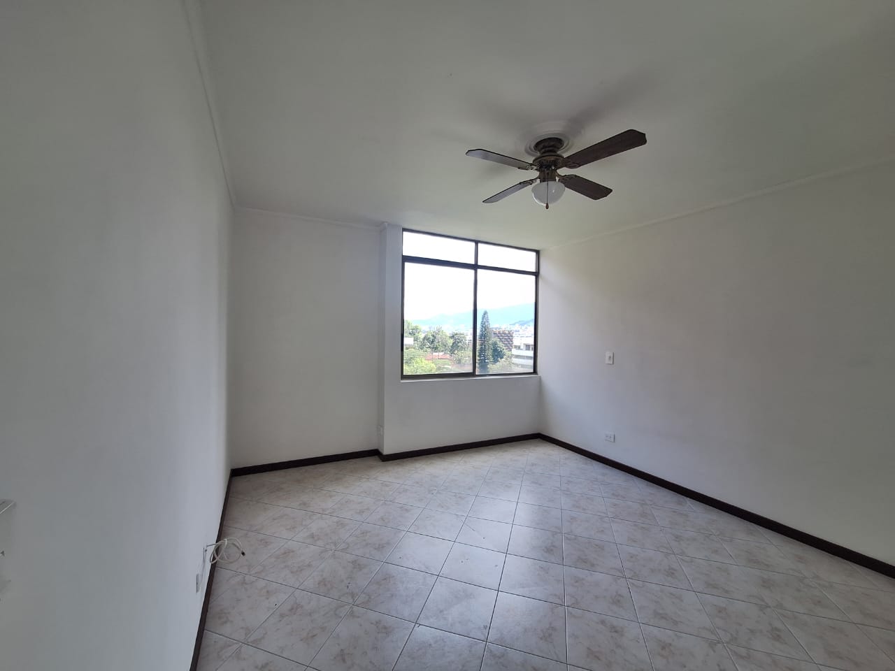 Apartamento en venta en Castropol, Medellín · foto 7 de 23