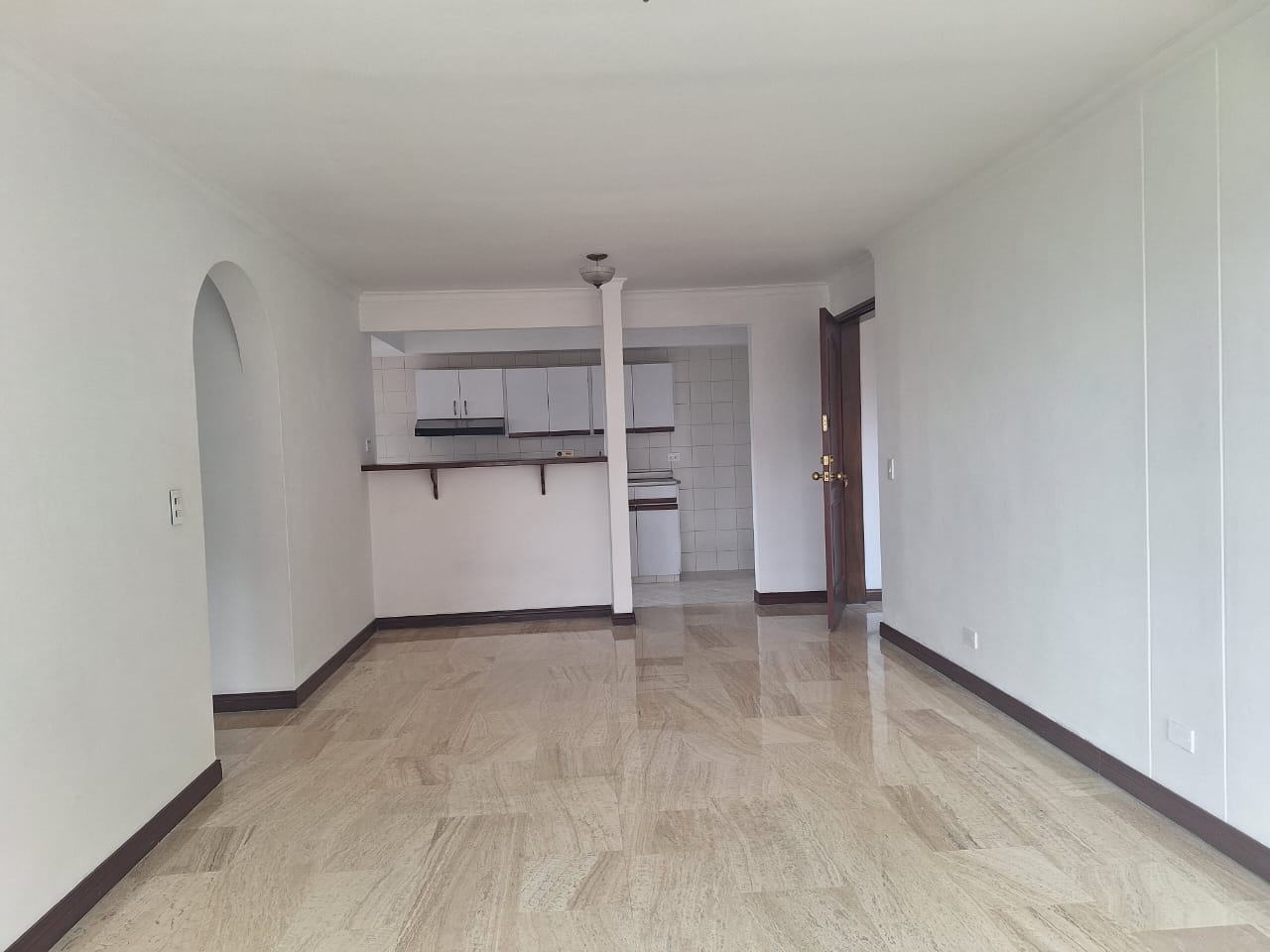 Apartamento en venta en Castropol, Medellín · foto 9 de 23