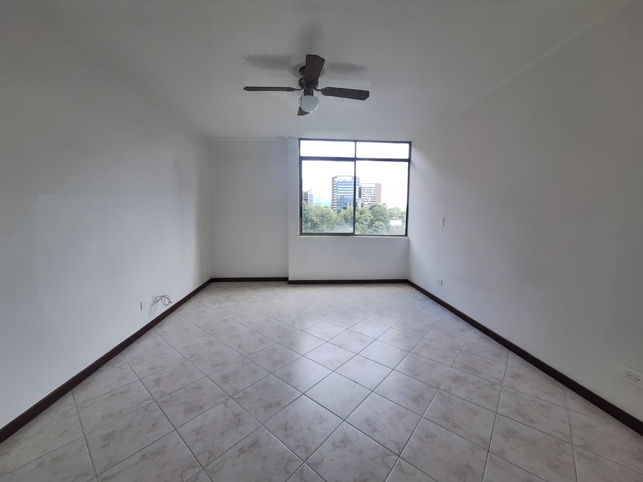 Apartamento en venta en Castropol, Medellín · foto 10 de 23