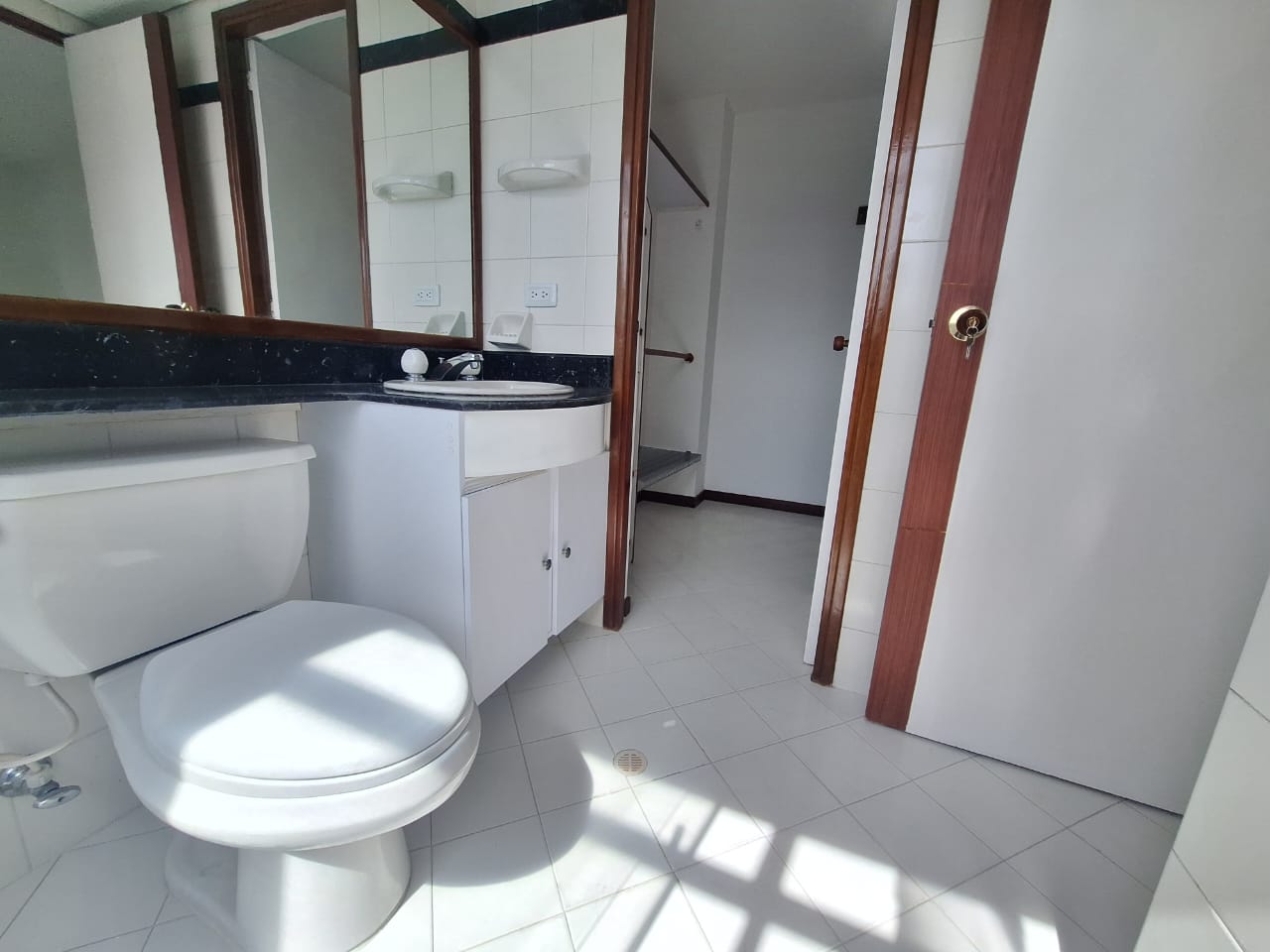 Apartamento en venta en Castropol, Medellín · foto 16 de 23