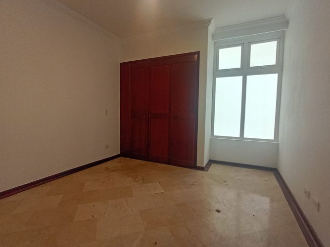 Apartamento de 3 alcobas en arriendo en Laureles, Medellín, 109 m² · foto 15 de 19