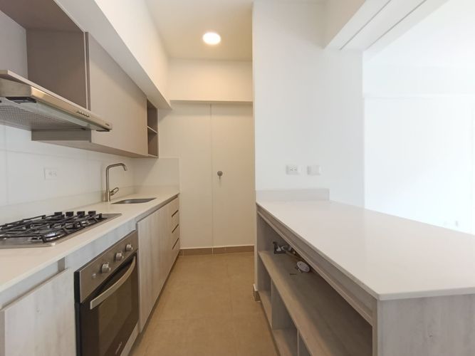 Apartamento de 3 alcobas en arriendo en Villa Carlota, Medellín, 93 m² · foto 4 de 20