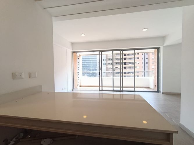 Apartamento de 3 alcobas en arriendo en Villa Carlota, Medellín, 93 m² · foto 6 de 20