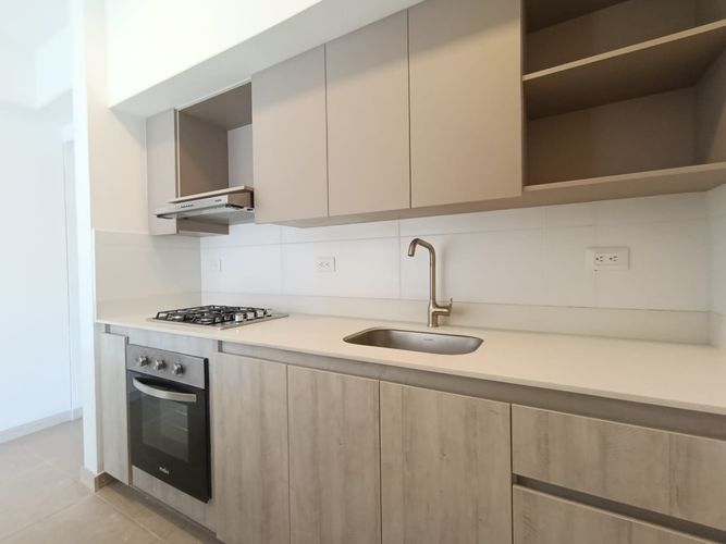Apartamento de 3 alcobas en arriendo en Villa Carlota, Medellín, 93 m² · foto 9 de 20