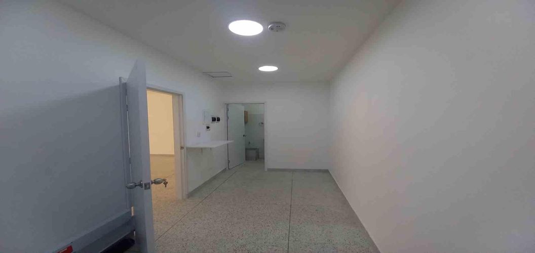 Local en arriendo en Avenida Santander, Manizales, 70 m² · foto 8 de 12
