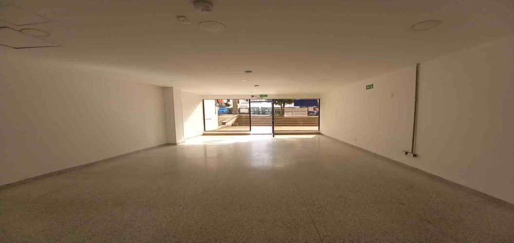 Local en arriendo en Avenida Santander, Manizales, 70 m² · foto 11 de 12
