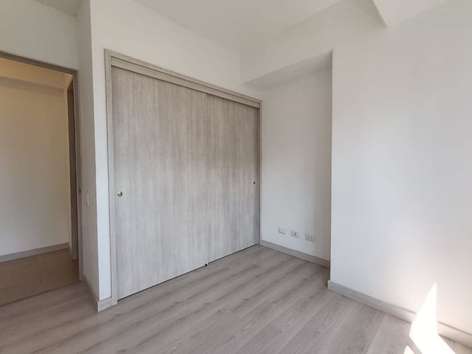 Apartamento de 3 alcobas en arriendo en Villa Carlota, Medellín, 93 m² · foto 19 de 20