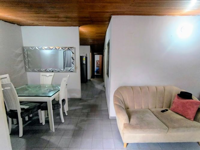 Casa de 3 alcobas en venta en Los Guayacanes, Cali, 72 m² · foto 4 de 19