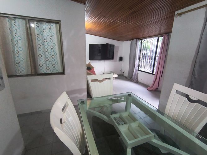 Casa de 3 alcobas en venta en Los Guayacanes, Cali, 72 m² · foto 5 de 19