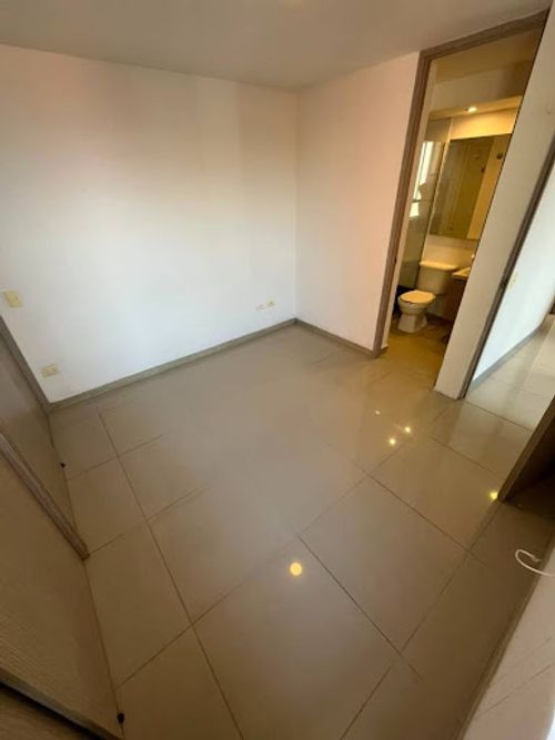 Apartamento de 3 alcobas en arriendo en Quintas Del Sol De La Mota, Medellín, 70 m² · foto 8 de 17