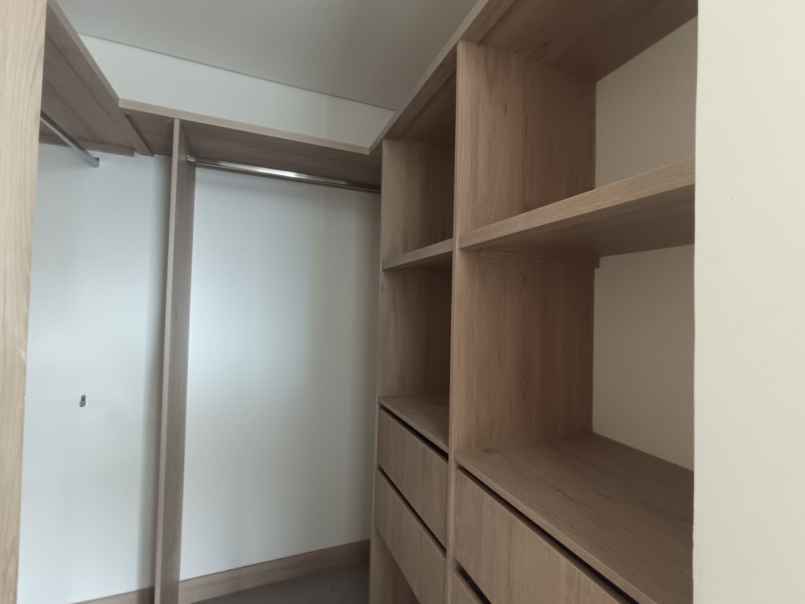 Apartamento en arriendo en El Poblado, Medellín · foto 7 de 18