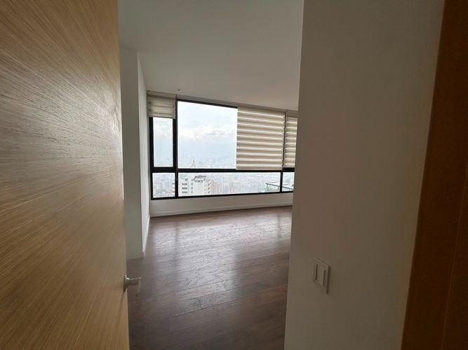 Apartamento de 3 alcobas en venta en El Poblado, Medellín, 280 m² · foto 14 de 19