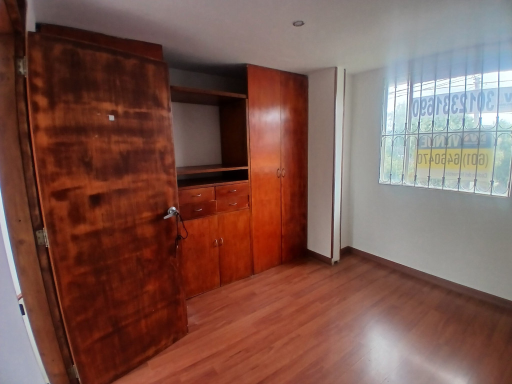 Casa en venta en Bilbao, Bogotá · foto 5 de 14