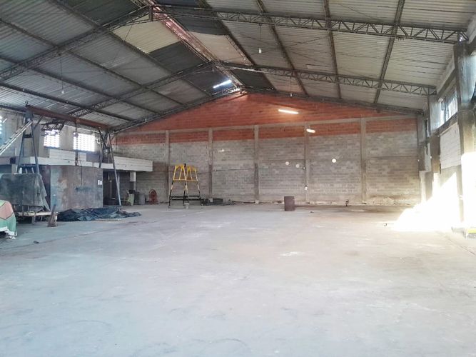 Bodega en arriendo en Abajo, Barranquilla, 1600 m² · foto 2 de 13