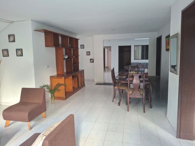 Oficina en arriendo en Santa Mónica, Medellín, 220 m² · foto 3 de 18