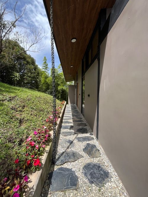 Casa de 5 alcobas en venta en La Hondita, Guarne · foto 10 de 24