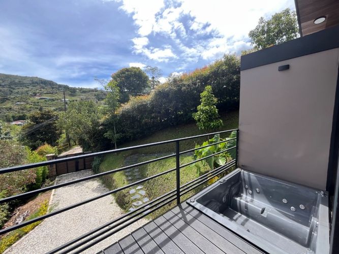 Casa de 5 alcobas en venta en La Hondita, Guarne · foto 14 de 24