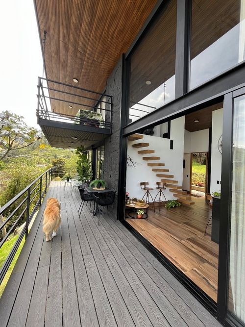 Casa de 5 alcobas en venta en La Hondita, Guarne · foto 12 de 24