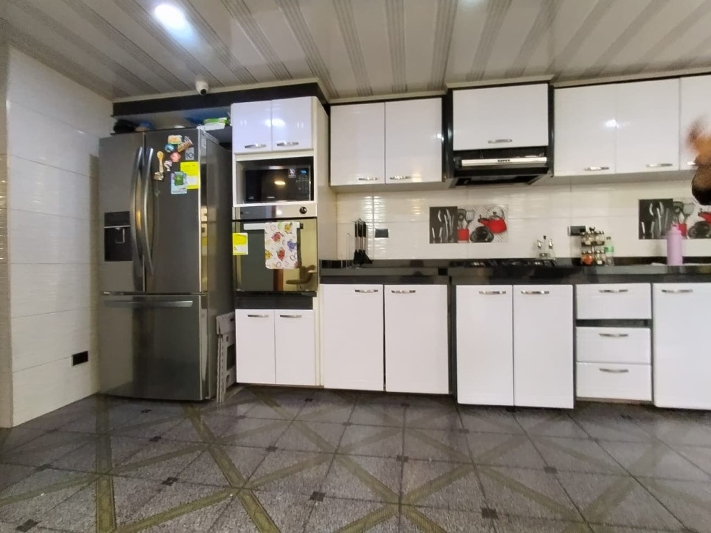 Casa en venta en Torremolinos, Bogotá · foto 9 de 24
