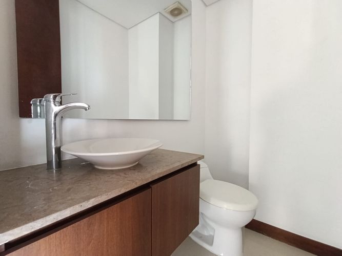 Apartamento de 3 alcobas en arriendo en El Poblado, Medellín, 147 m² · foto 16 de 20