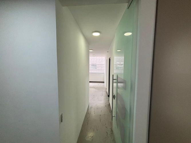 Oficina en venta en Cc Fontanar, Chía, 33 m² · foto 2 de 11