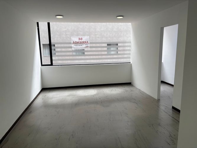 Oficina en venta en Cc Fontanar, Chía, 33 m² · foto 3 de 11