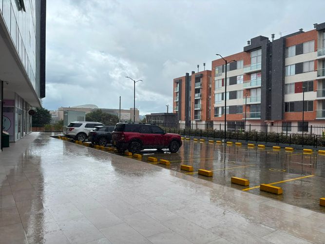 Oficina en venta en Cc Fontanar, Chía, 33 m² · foto 10 de 11