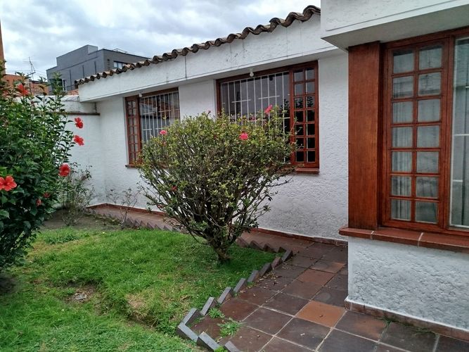 Casa de 4 alcobas en venta en Los Cedritos, Bogotá, 272 m² · foto 11 de 24
