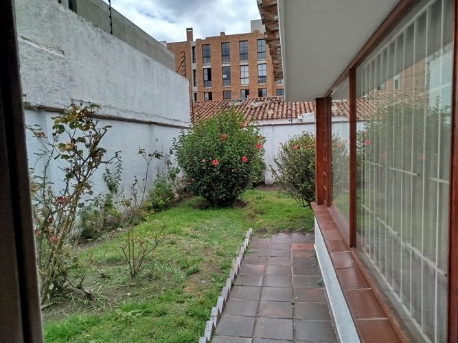 Casa de 4 alcobas en venta en Los Cedritos, Bogotá, 272 m² · foto 10 de 24