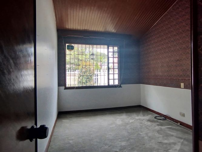 Casa de 4 alcobas en venta en Los Cedritos, Bogotá, 272 m² · foto 17 de 24