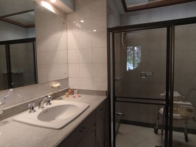 Casa de 4 alcobas en venta en Los Cedritos, Bogotá, 272 m² · foto 16 de 24