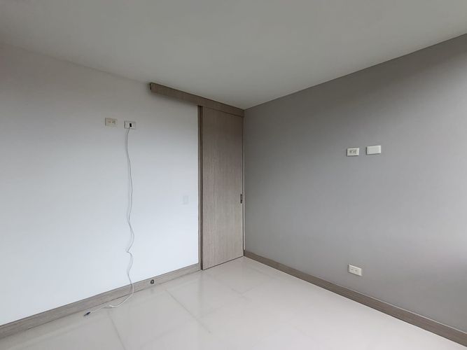 Apartamento de 3 alcobas en arriendo en El Poblado, Medellín, 108 m² · foto 6 de 19