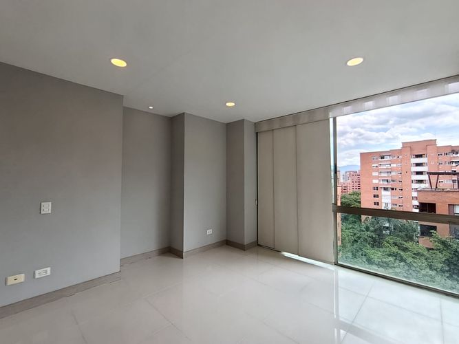 Apartamento de 3 alcobas en arriendo en El Poblado, Medellín, 108 m² · foto 10 de 19