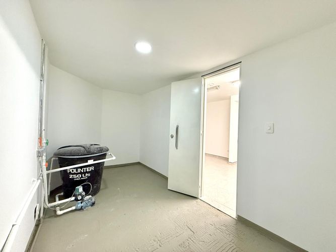 Local en arriendo en Avenida 30 De Agosto, Pereira, 160 m² · foto 10 de 10