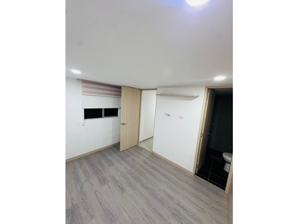 Apartamento en venta en Robledo, Medellín · foto 3 de 10