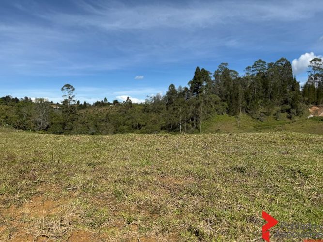 Lote en venta en Mampuesto, Rionegro, 2128 m² · foto 13 de 24
