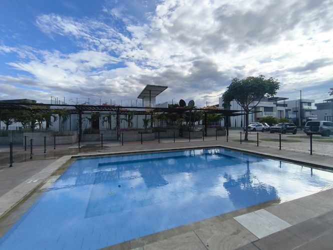 Casa de 4 alcobas en venta en Los Trapiches, Villa del Rosario, 202 m² · foto 23 de 24