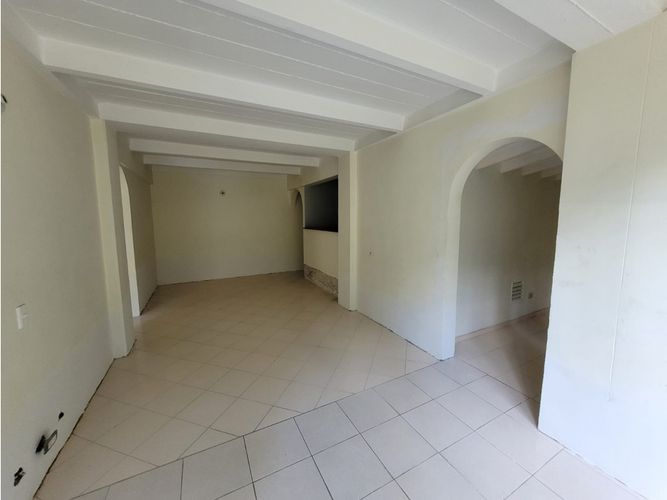 Apartamento en venta en El Porvenir, Medellín · foto 4 de 18