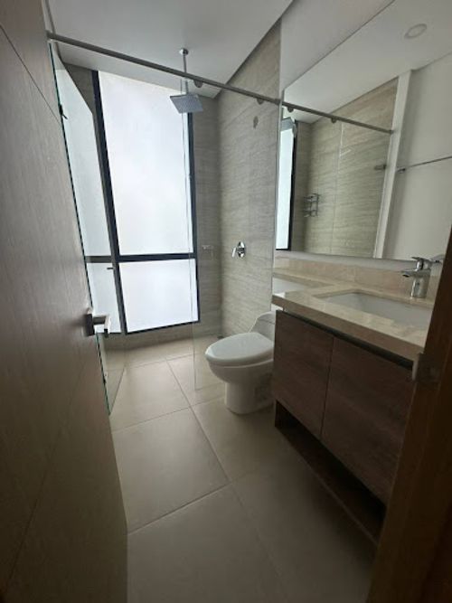 Apartamento de 2 alcobas en venta en Llano Grande, Rionegro, 127 m² · foto 12 de 24